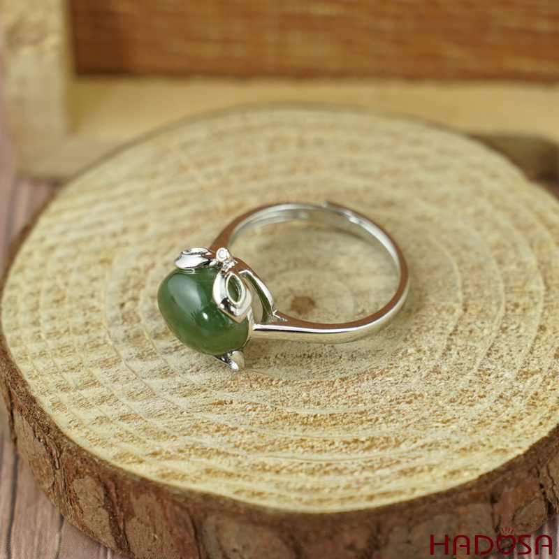 Nhẫn Ngọc bích 08*10mm bạc 925