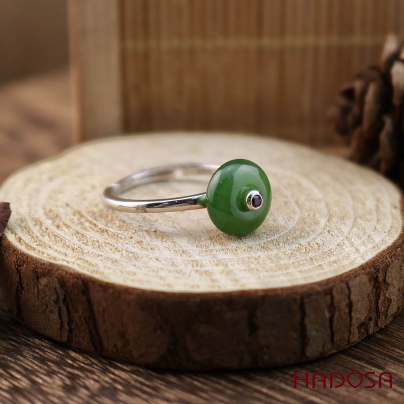 Nhẫn Ngọc Bích Canada (10*10mm) bạc 925