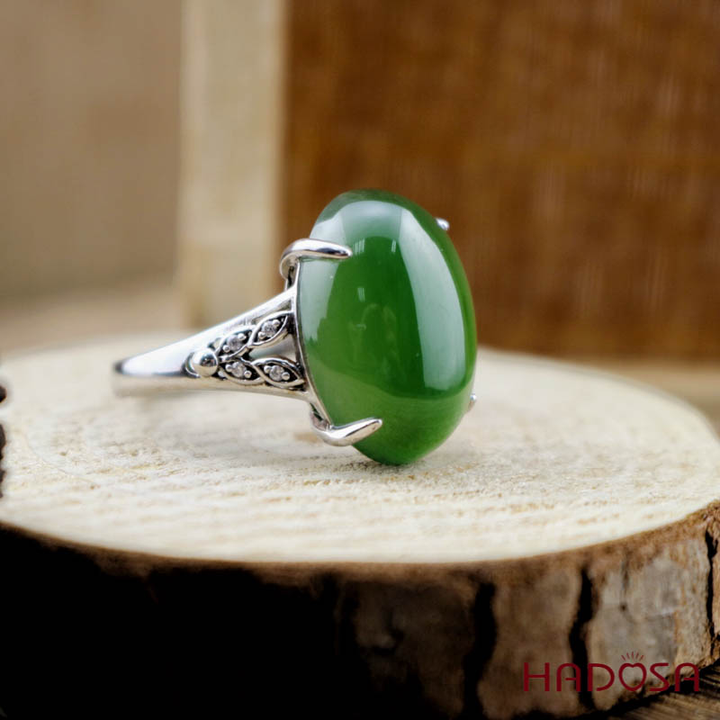 Nhẫn Ngọc Bích Canada (13*18mm) bạc 925