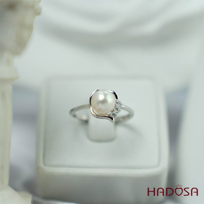 Nhẫn ngọc trai 8mm bạc