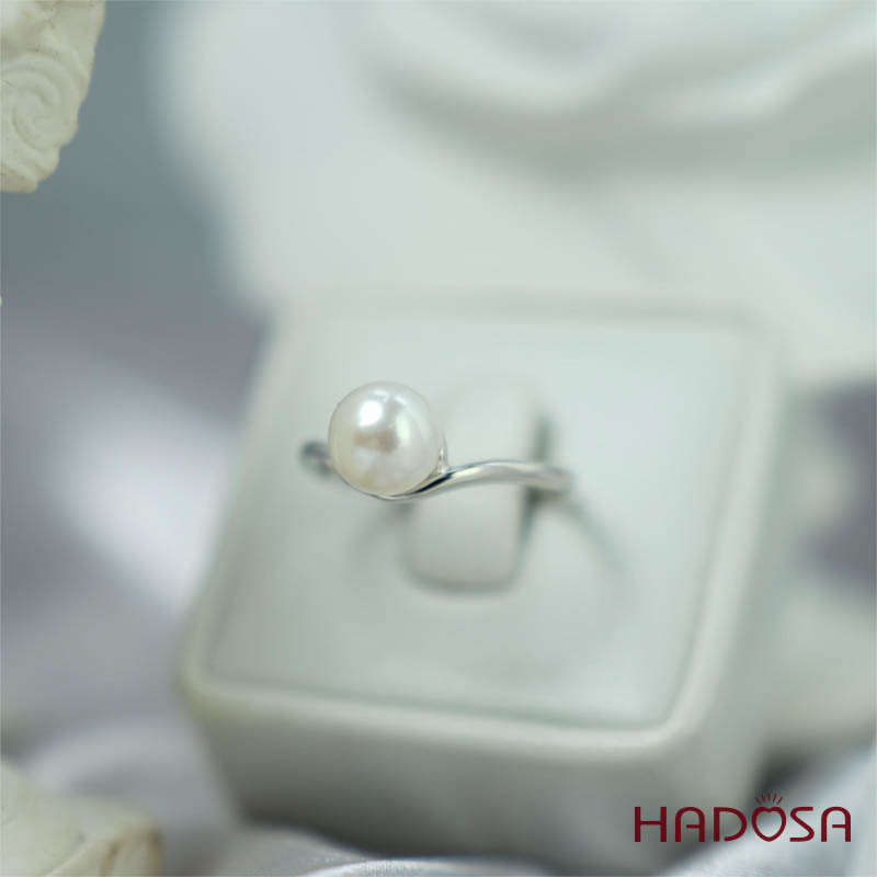 Nhẫn ngọc trai 8mm bạc