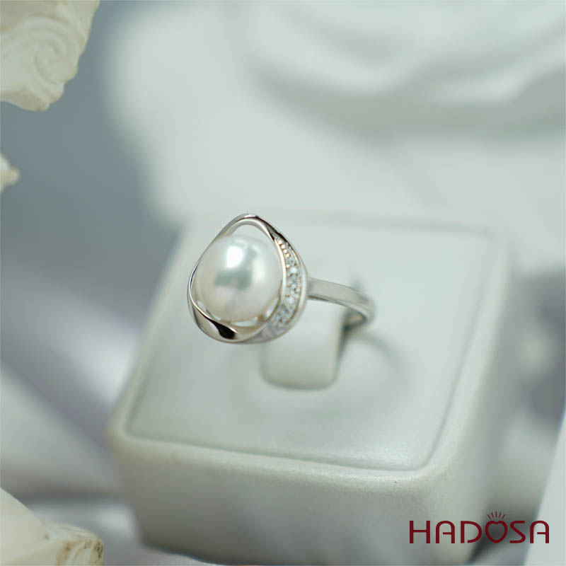 Nhẫn ngọc trai 9mm bạc