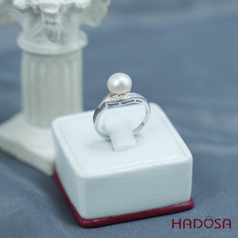 Nhẫn ngọc trai 8mm bạc size 12