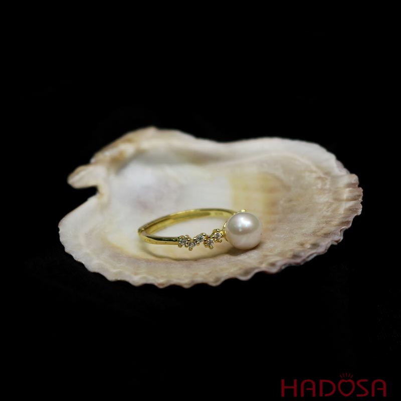 Nhẫn Ngọc trai hạt bầu 7mm bạc 925