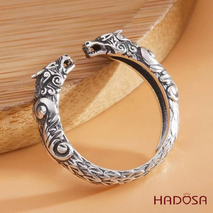 Nhẫn ngón trỏ bạc nam đầu Sói