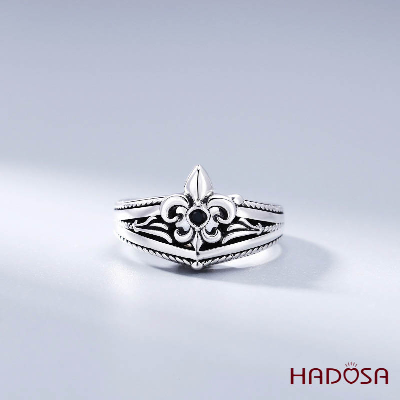 Nhẫn ngón út bạc Thái