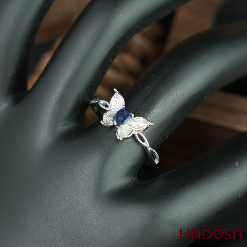 Nhẫn sapphire 3*5mm bạc 925