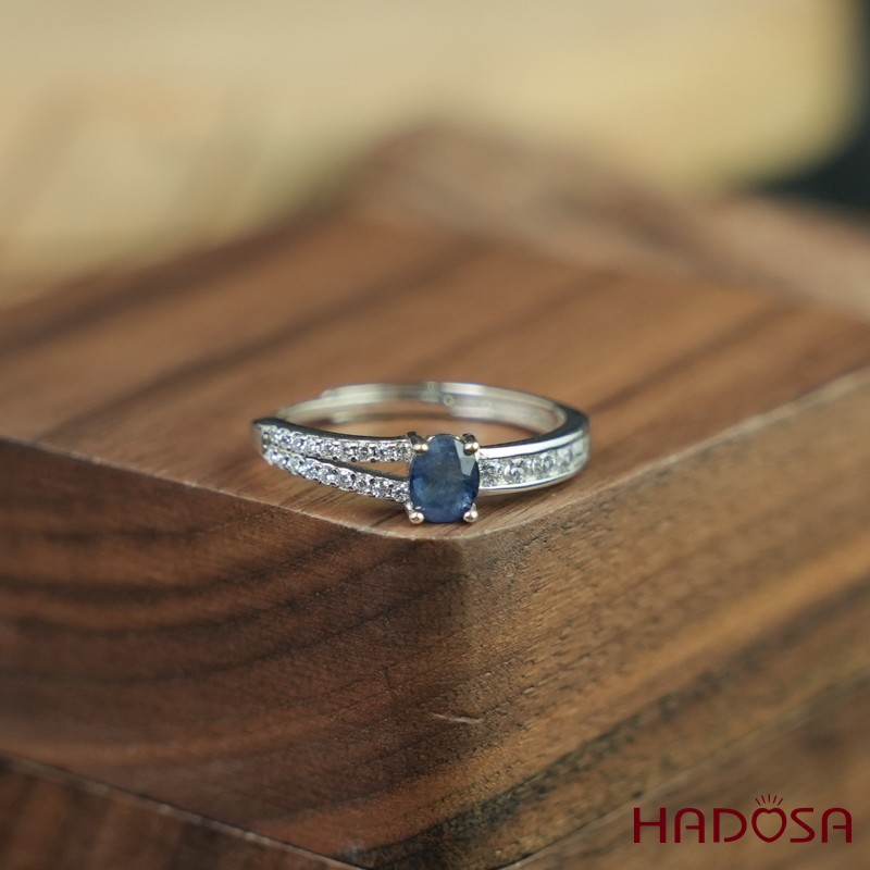 Nhẫn Sapphire 4*5mm bạc 925