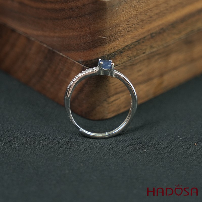 Nhẫn Sapphire 4*5mm bạc 925