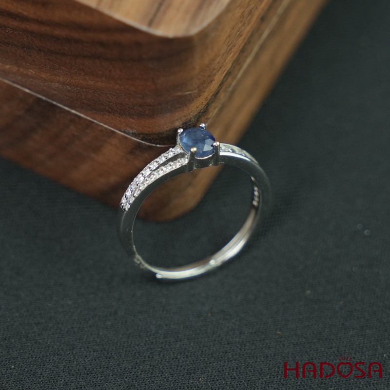 Nhẫn Sapphire 4*5mm bạc 925