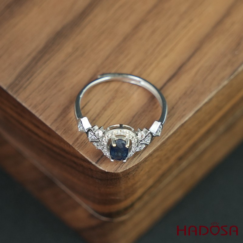 Nhẫn sapphire 4*6mm bạc 925