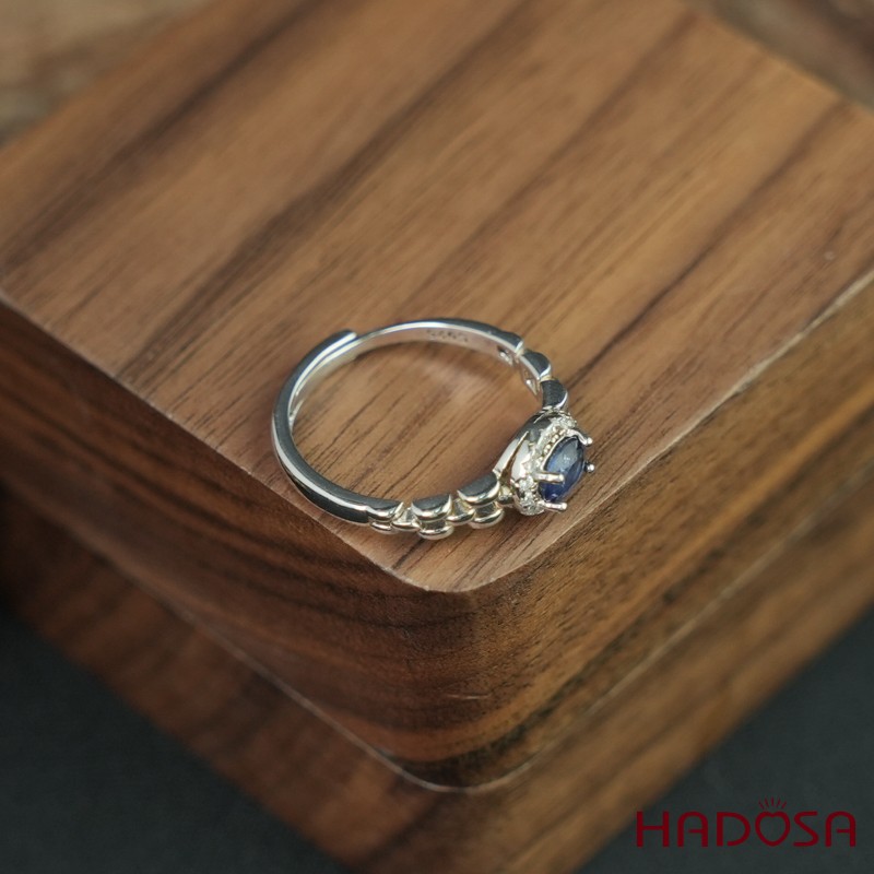 Nhẫn Sapphire 4*6mm bạc 925