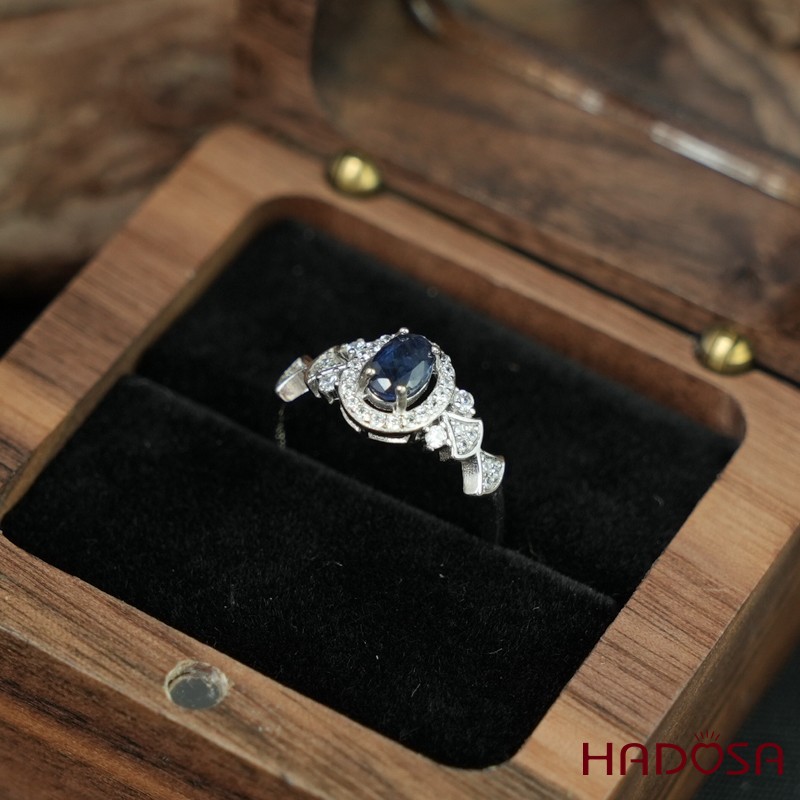Nhẫn sapphire 4*6mm bạc 925