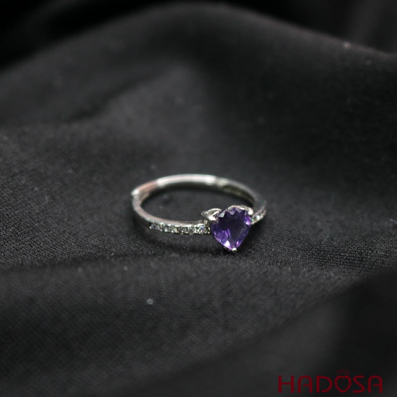 Nhẫn Thạch anh tím tim 6mm bạc 925