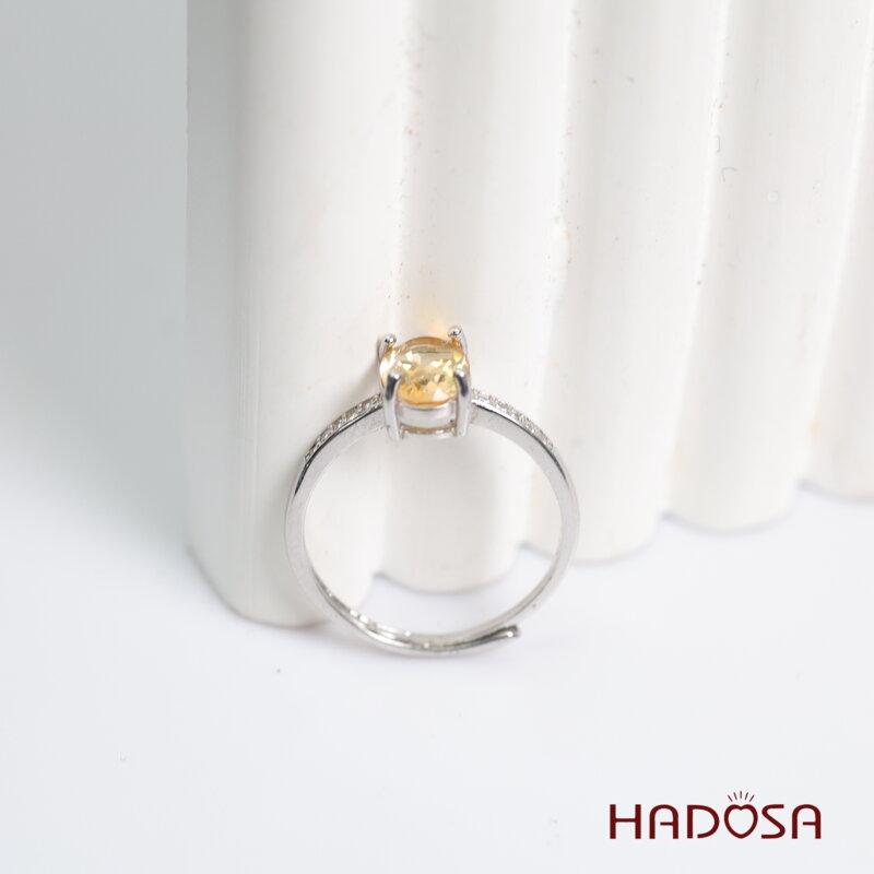 Nhẫn Thạch Anh Vàng Citrine 6*8mm bạc 925