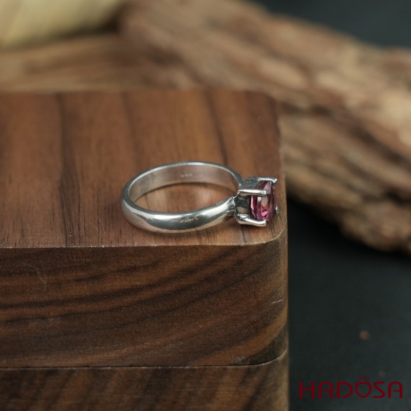 Nhẫn Tourmaline Hồng Lục Bảo tròn 6mm size 11