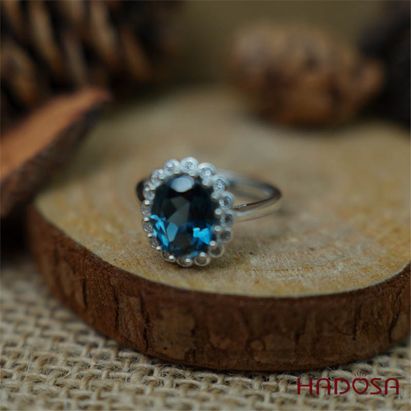 Nhẫn Topaz London 8*10mm bạc 925