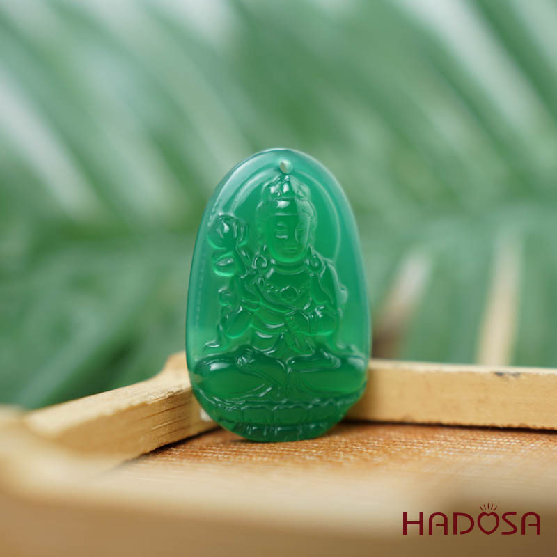 Phật bản mệnh Đại Thế Chí Bồ Tát (Ngọ) mã não xanh lá 37mm