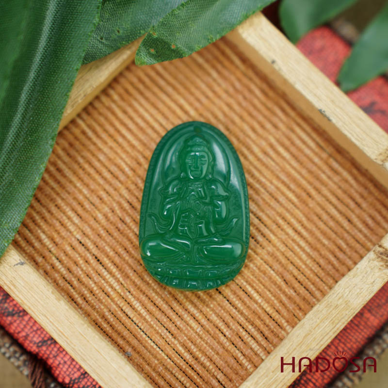 Phật bản mệnh Như Lại Đại Nhật (Mùi, Thân) mã não xanh lá 37mm