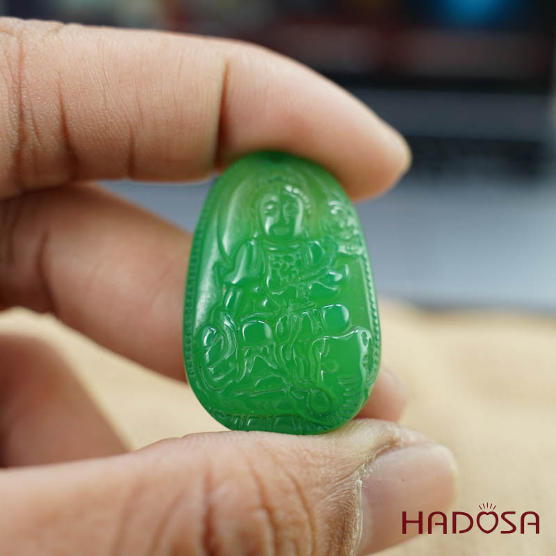 Phật bản mệnh Phổ Hiền Bồ Tát (Thìn, Tỵ) mã não xanh lá 37mm