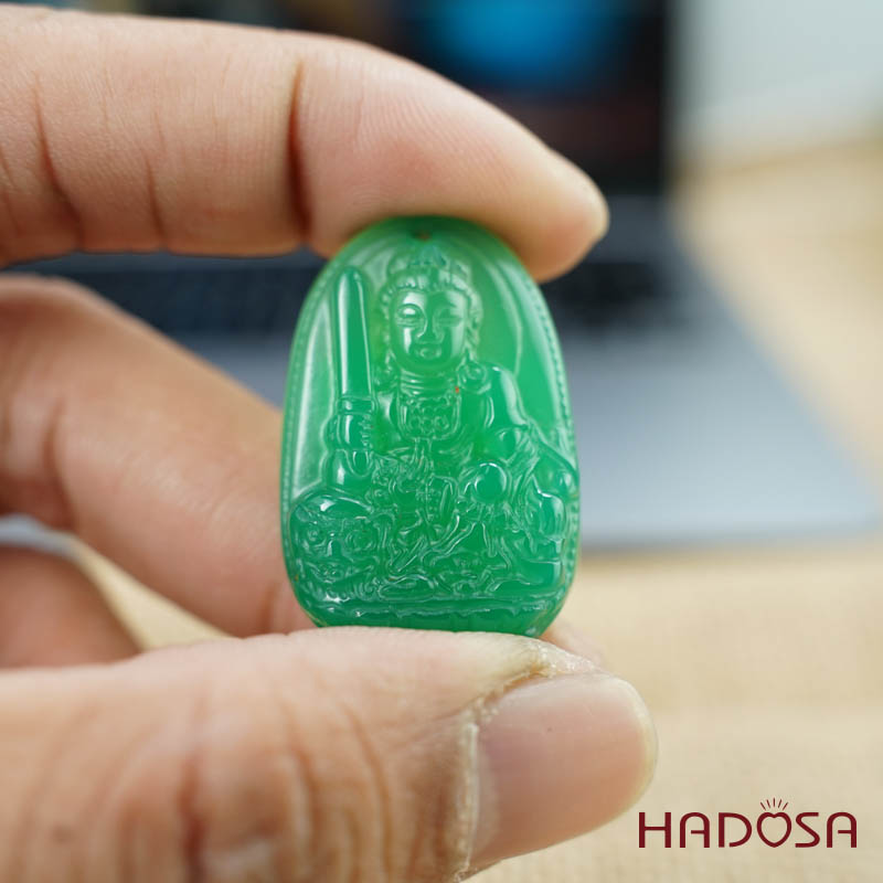 Phật bản mệnh Vân Thù Bồ Tát (Mão) mã não xanh lá 37mm