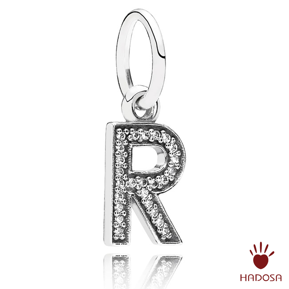 Charm treo chữ R