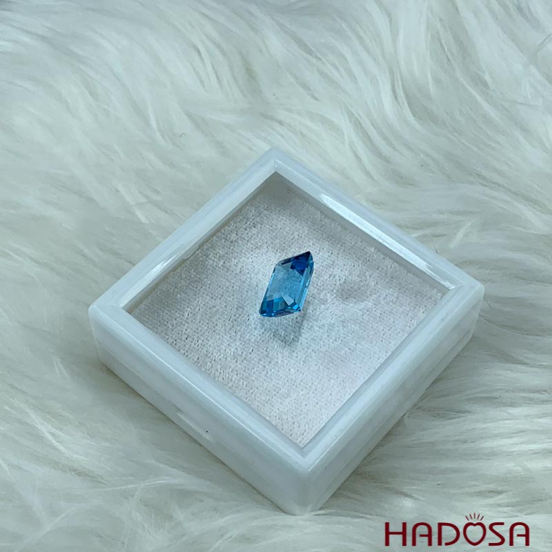 Swiss Topaz chữ nhật 10*14mm