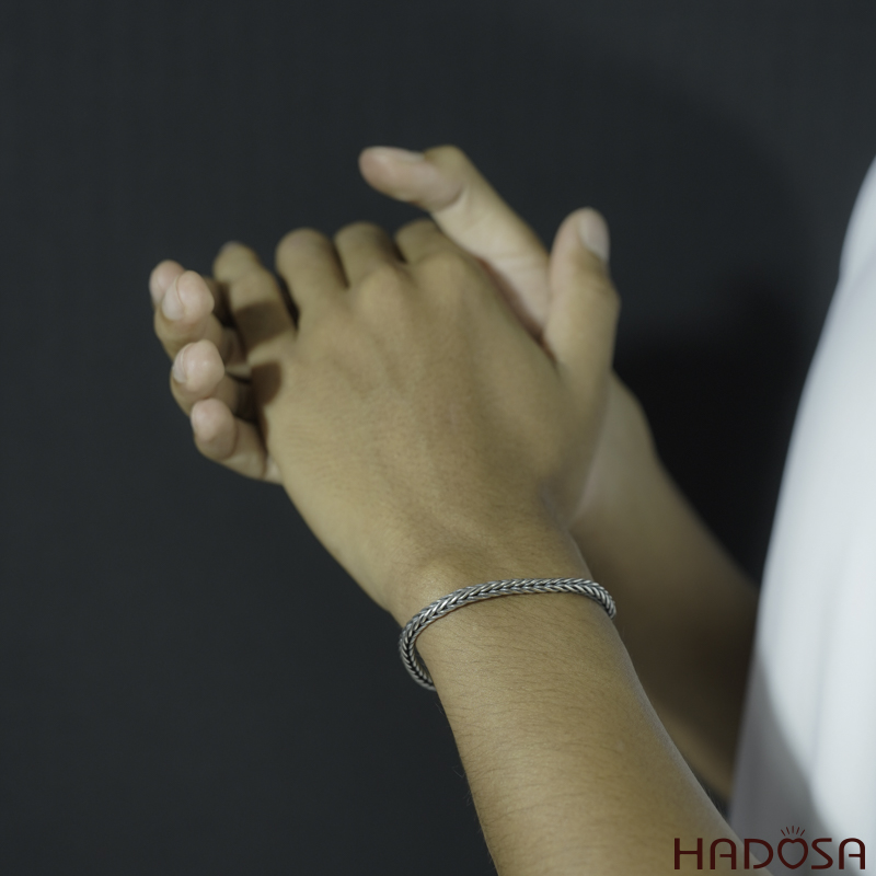 Lắc tay nam cao cấp bạc Thái