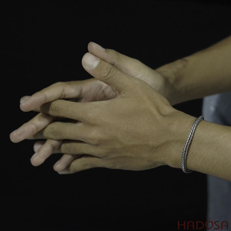 Lắc tay nam cao cấp bạc Thái