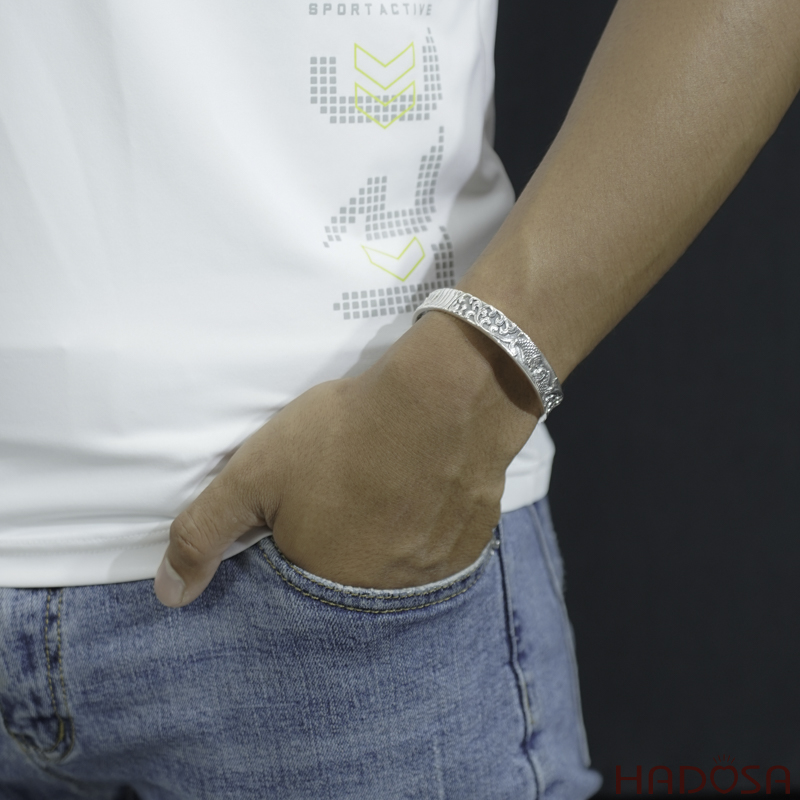 Vòng kiềng bạc Thái bản 10mm