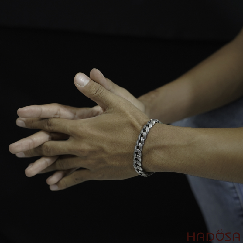 Lắc tay bạc Thái cao cấp chấm bi