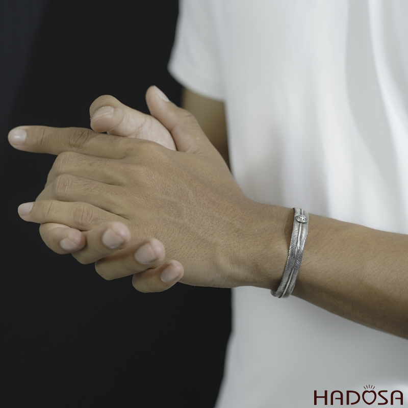 Vòng kiềng bạc Thái handmade