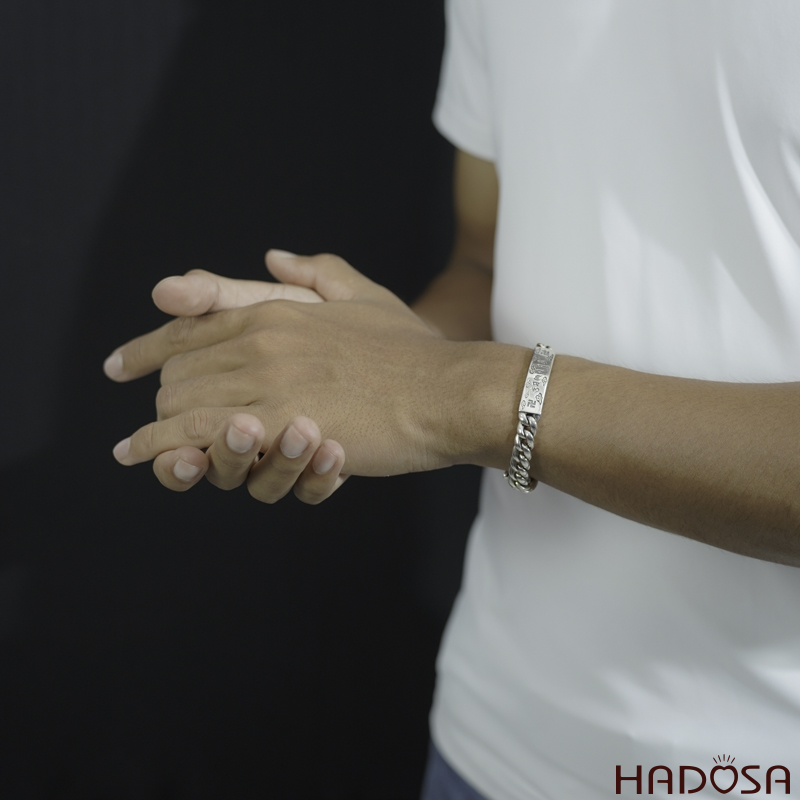 Vòng Tay Nam Bạc Thái bản Om Mani Padme