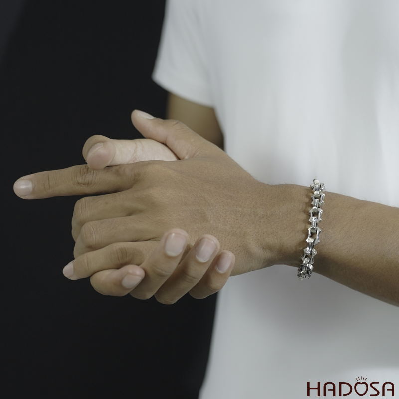 Lắc xích bạc nam