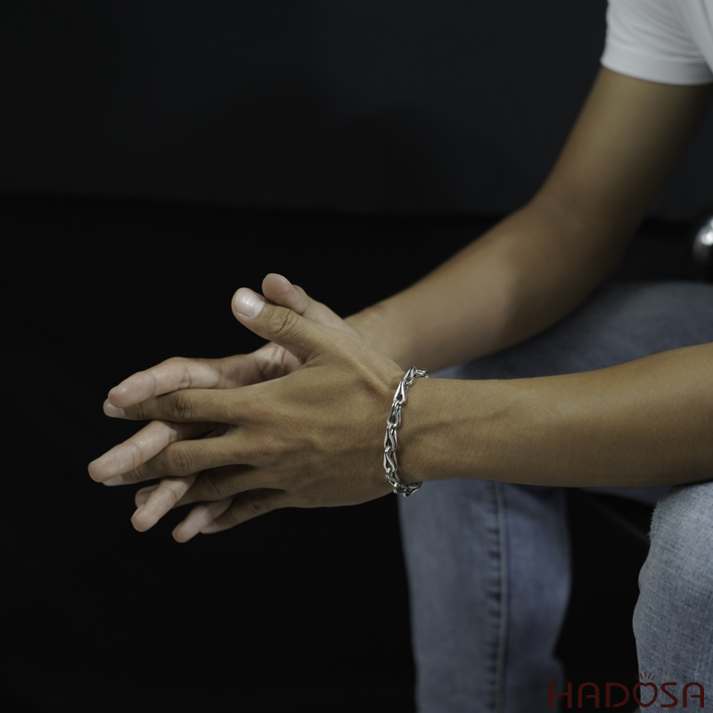 Vòng tay bạc đẹp