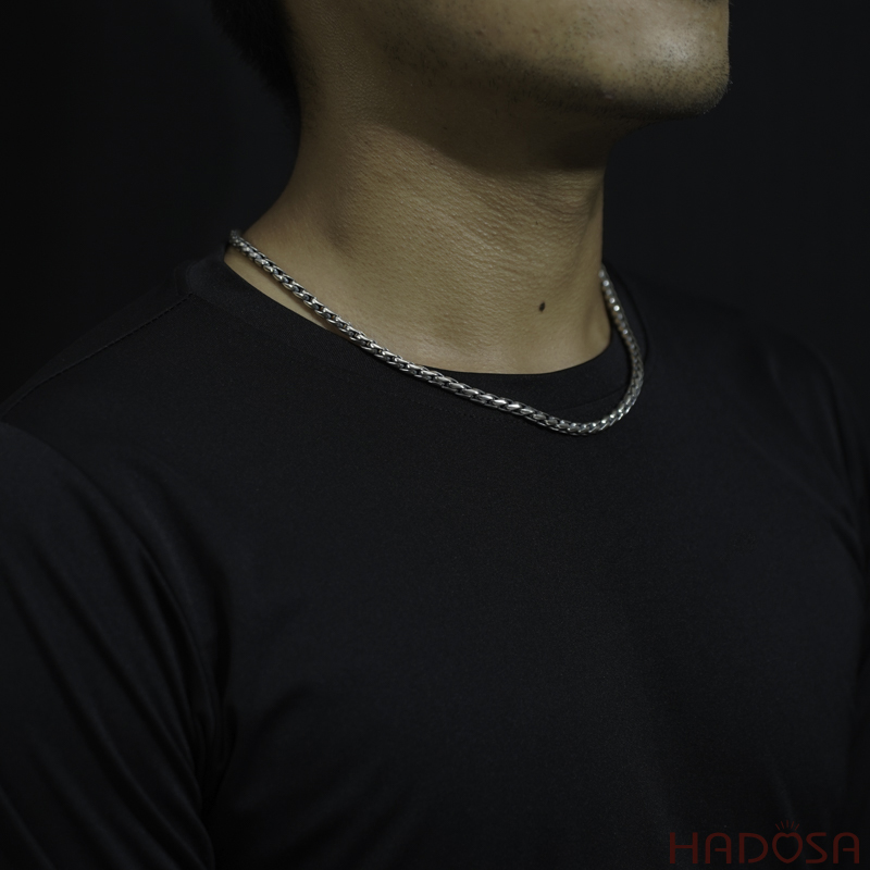 Vòng cổ nam chất bạc Thái