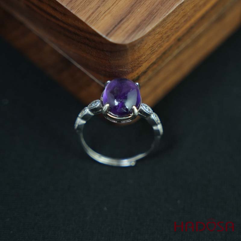 Nhẫn đính đá Thạch anh tím oval 9x11mm bạc 925