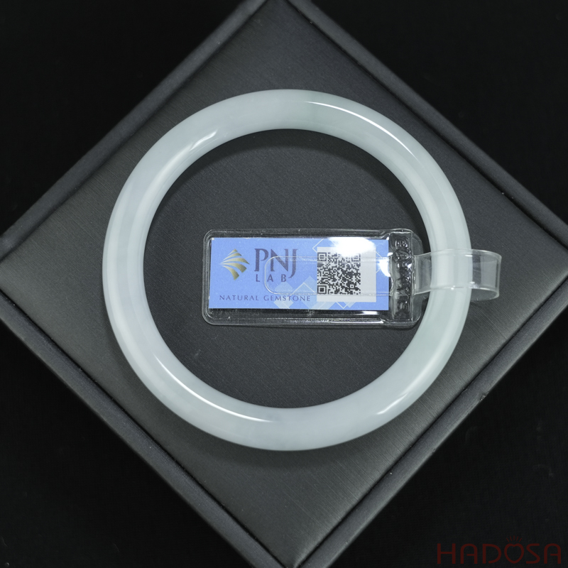 Vòng Ngọc Cẩm Thạch tròn trắng lí vân xanh ni 55