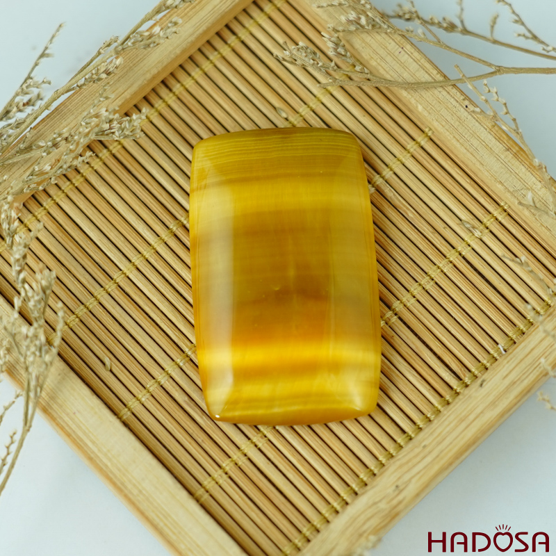 Mặt đá thạch anh mắt hổ vàng tâm 42x26mm chuẩn 6A