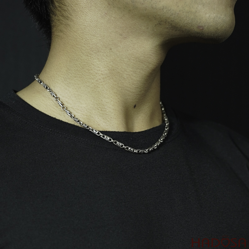 Dây chuyền bạc Thái