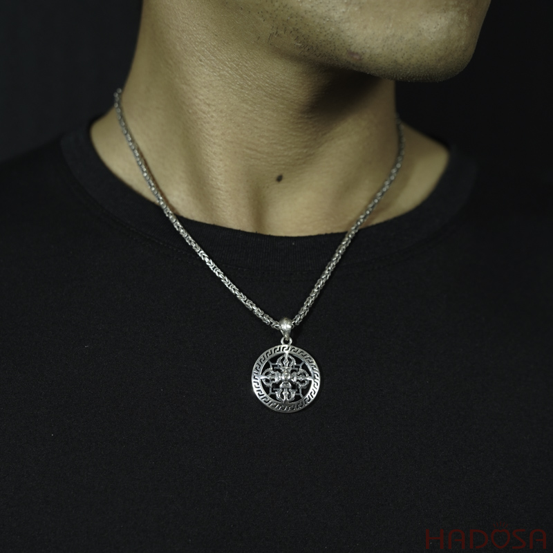 Mặt dây chuyền Chùy kim cang bạc Thái