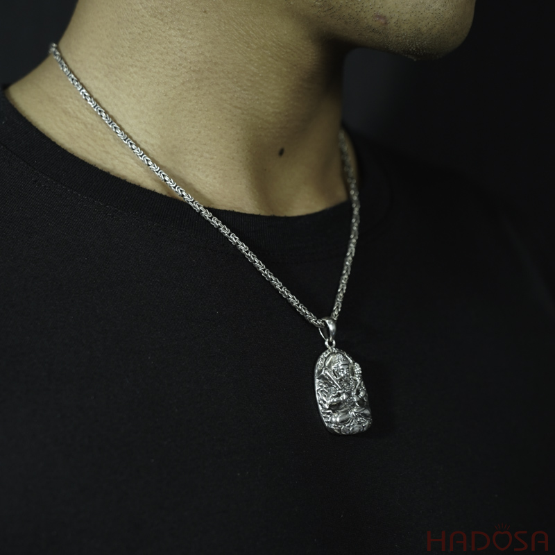 Mặt Phật bản mệnh Hư Không Tạng (Sửu - Dần)