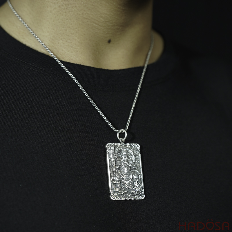 Mặt dây chuyền bạc Thái Quan Công