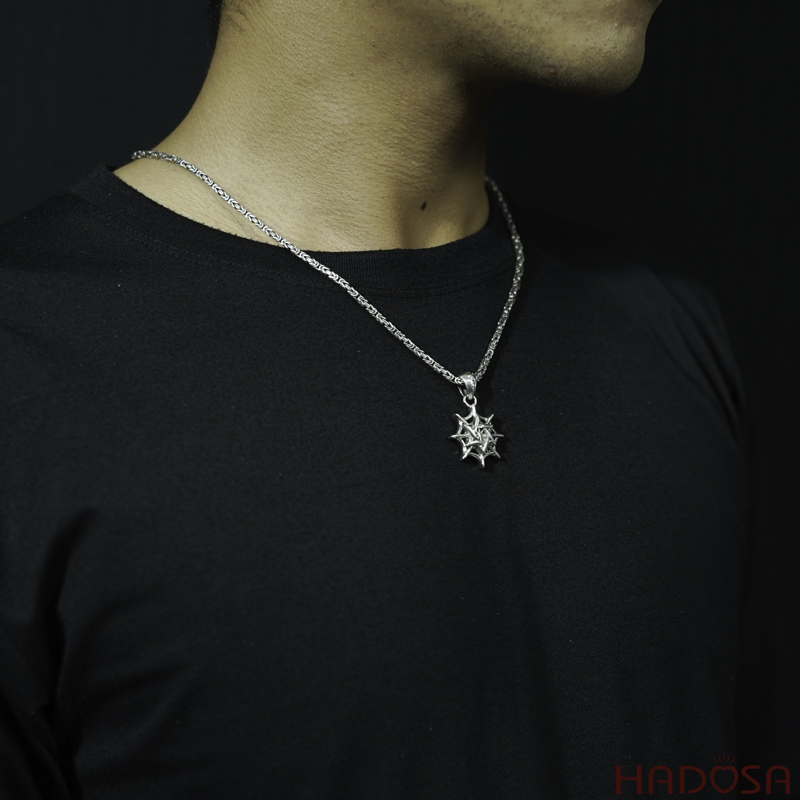 Mặt dây chuyền mạng nhện bạc Thái