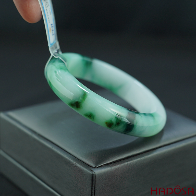 Vòng Ngọc Cẩm Thạch Jade A lá hẹ bạch ngọc phớt lý ni 54