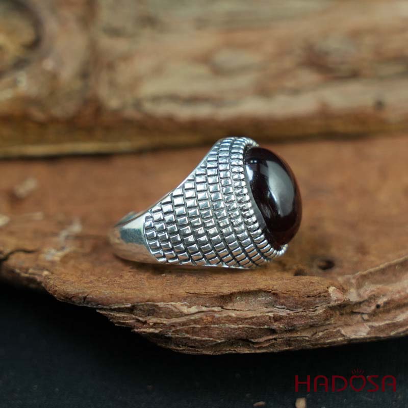 Nhẫn bạc 925 mặt đá mắt hổ nâu đỏ 12x16mm