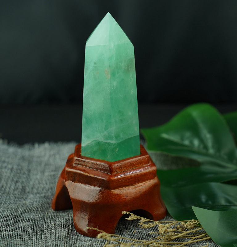 Trụ đá Fluorite xanh 6A 12cm