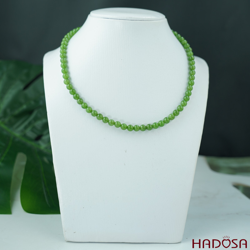 Vòng cuốn tay Ngọc Bích 6mm chuẩn 6A