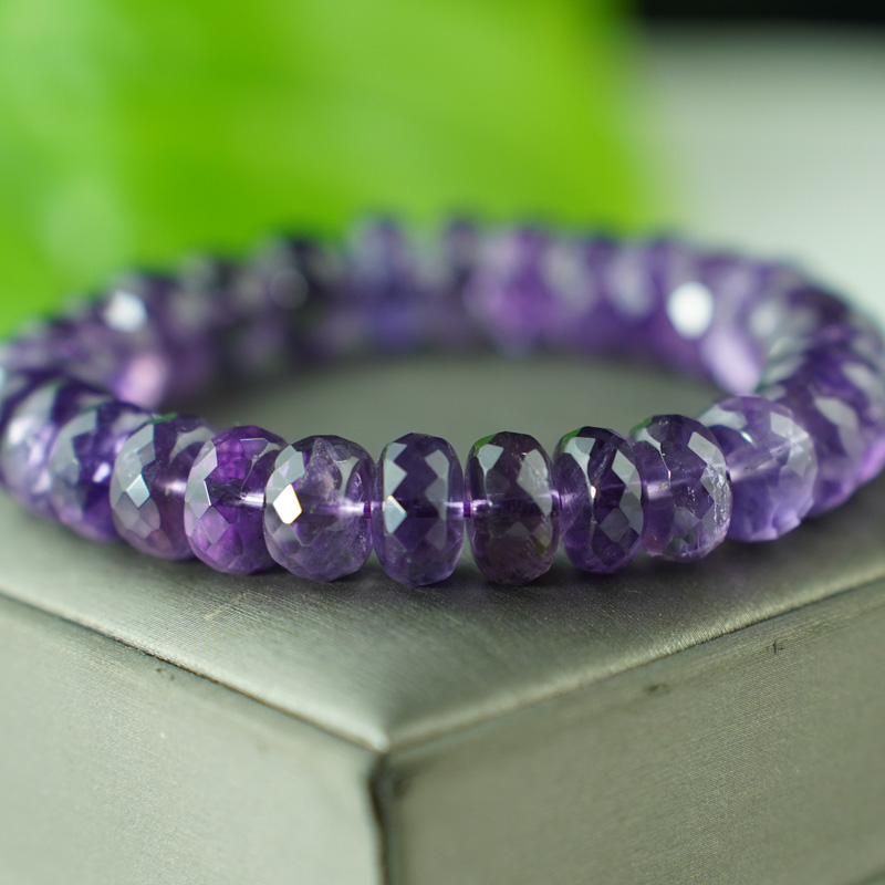 Thạch anh tím cắt giác hạt bầu 11mm