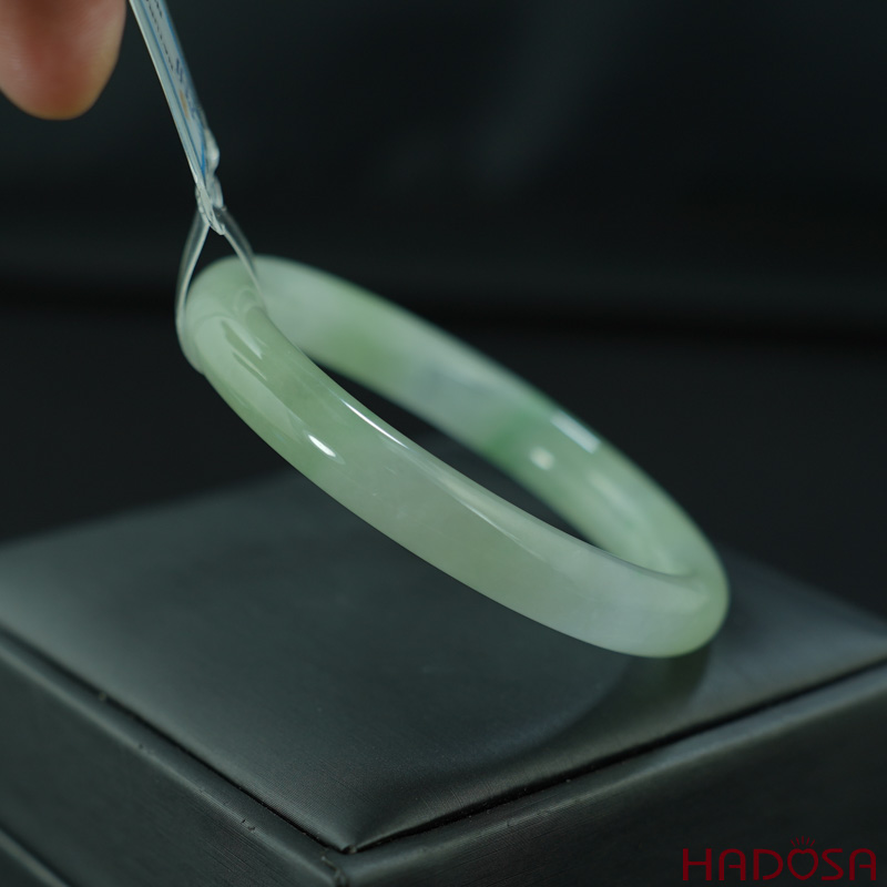 Vòng Ngọc Cẩm Thạch bản tròn lý trong ni 53